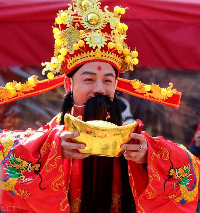 4事忌2事”新的一年财源广进行大运马竞合作伙伴大年初二祭财神要“做